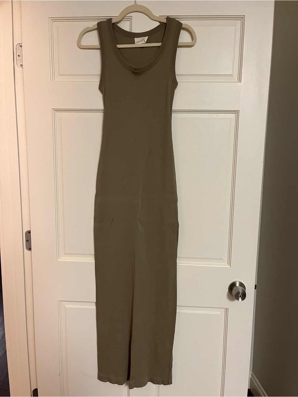 Sleeveless Olive/Tan Midi Tank Dress